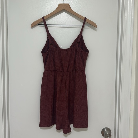 WILD FABLE | Women’s Cut Out Romper - Picture 4 of 5